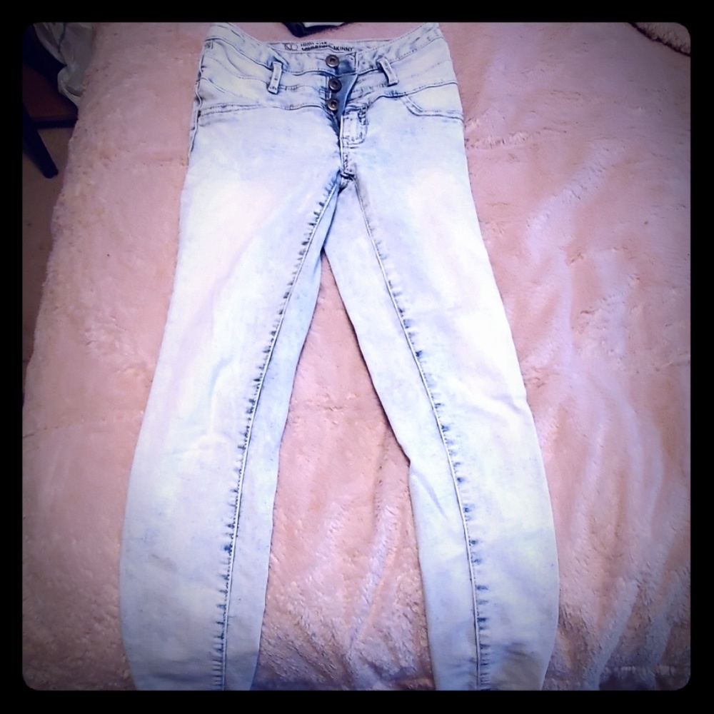 High rise no boundaries size 1 jeans